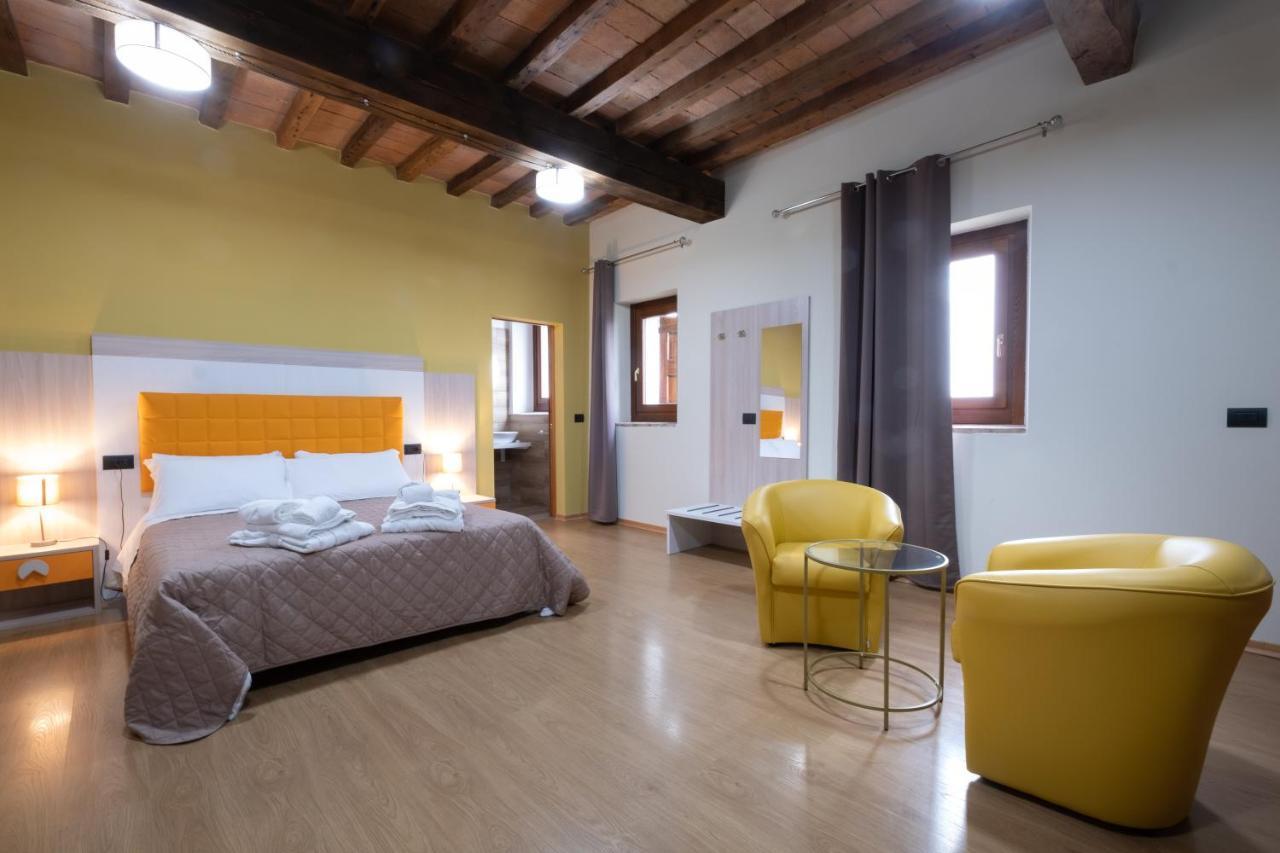 Castello Di Marano Sul Panaro - Room & Breakfast Экстерьер фото