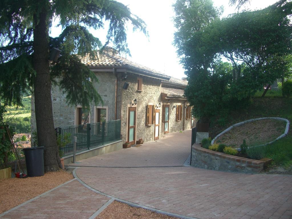 Castello Di Marano Sul Panaro - Room & Breakfast Номер фото